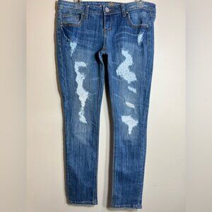 Almost Famous Distressed Blue Women's Jeans size 9